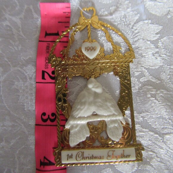 First Christmas Together 1999 Love Birds - Picture 2 of 5